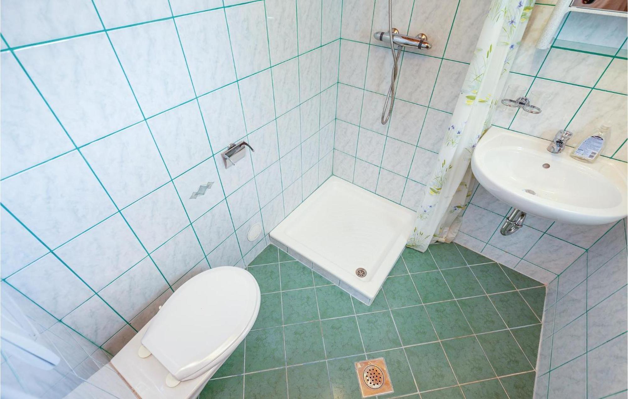 1 Bedroom Cozy Apartment In Crikvenica Exterior foto