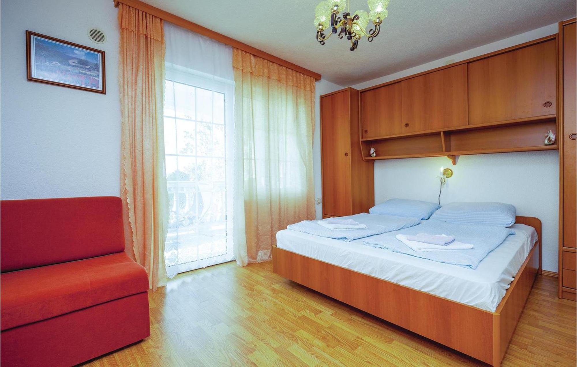 1 Bedroom Cozy Apartment In Crikvenica Exterior foto